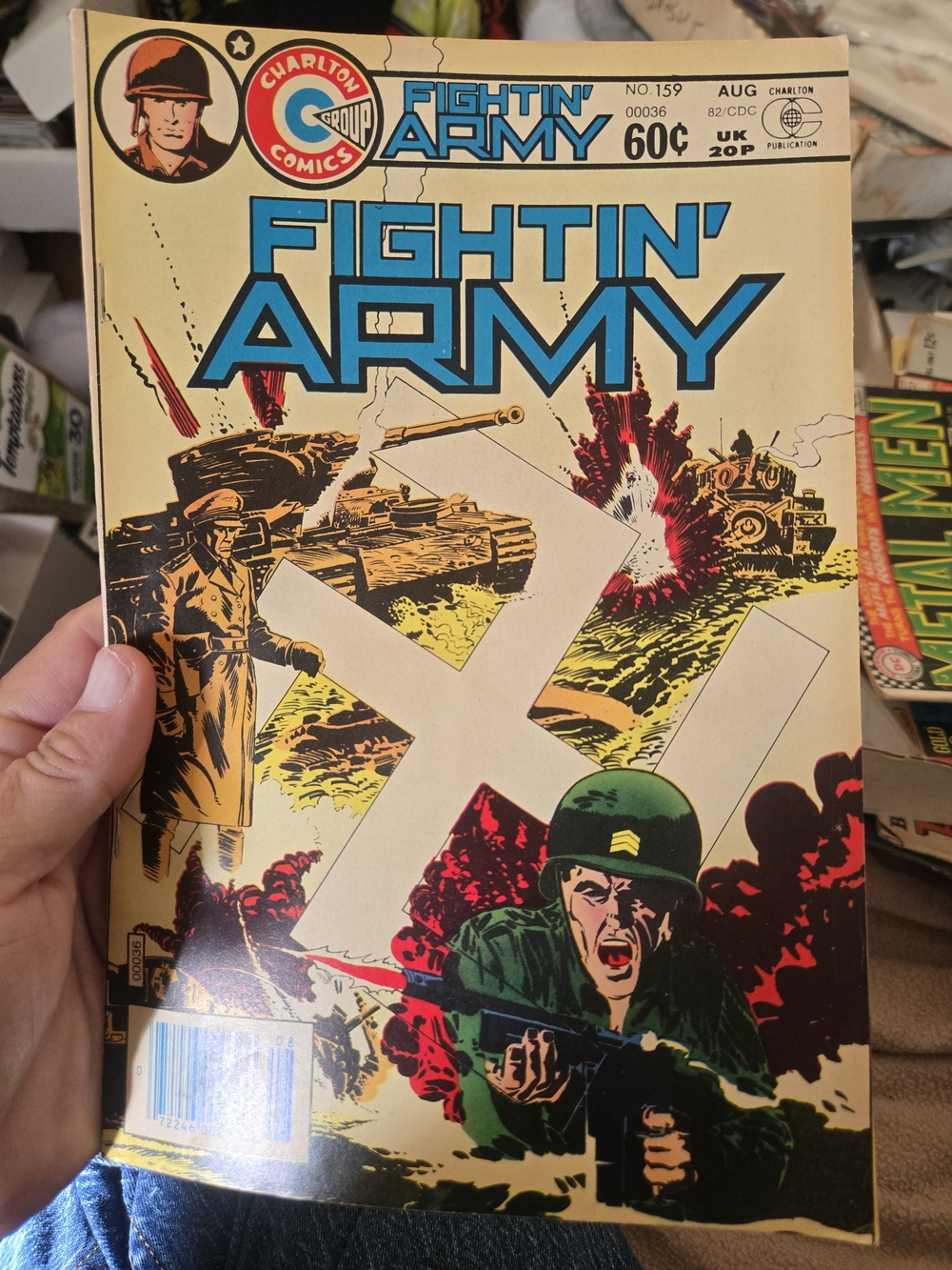 DC Comics Fightin' Army Comic Book Yellow Blue Red